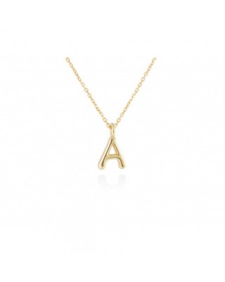 Colgante letra A en oro...